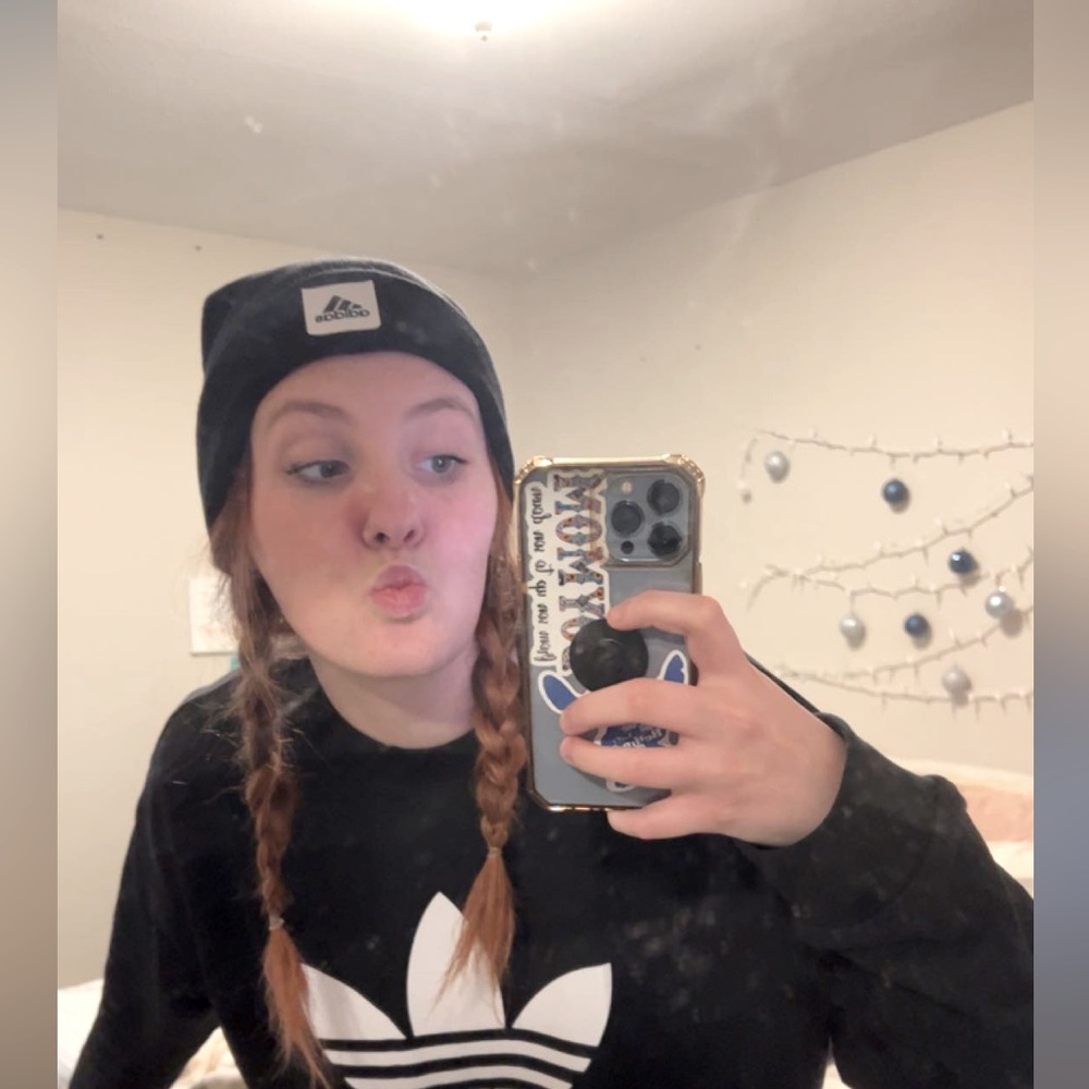 Meet your Posher, Ciara